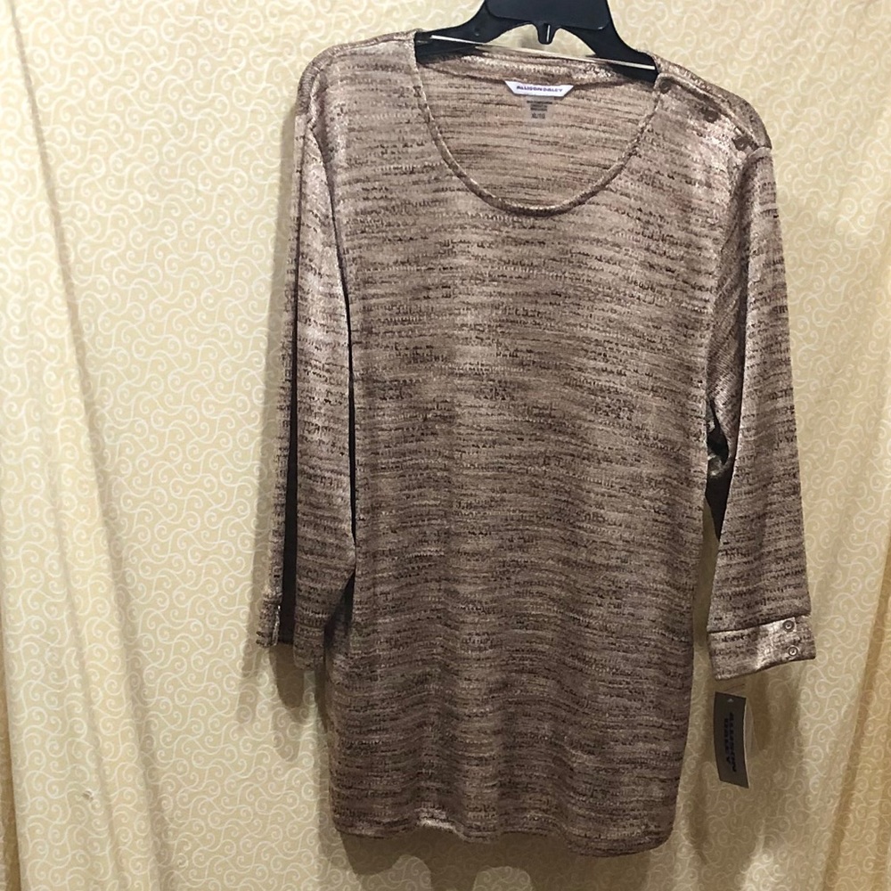 Women’s blouse